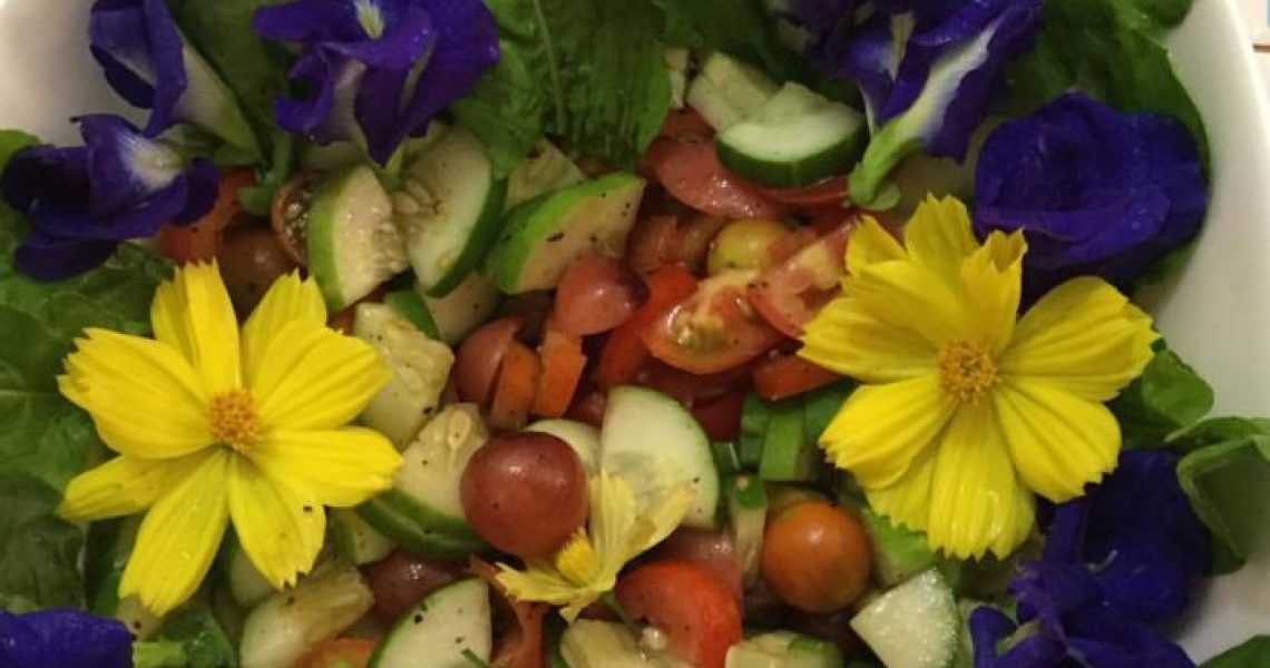 vegetable salad with edible flowers
